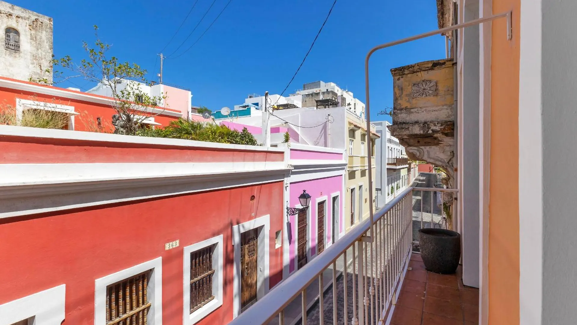 Semesterbostad Whole Home With Lush Patio In Heart Of Old San Juan Puerto Rico